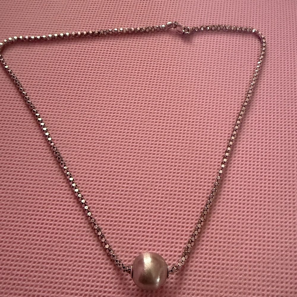 14K white gold Necklace with Bead